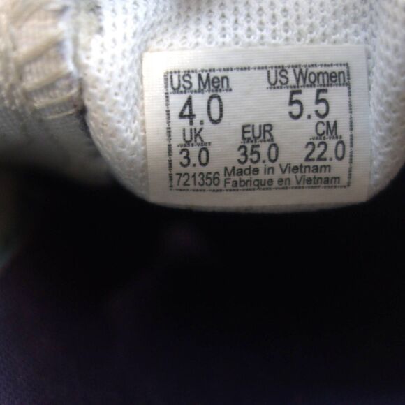 Sailor Moon x Vans Classic Slip-On ComfyCush‎ 'Pretty Guardians Women's  5.5 - Picture 7 of 7